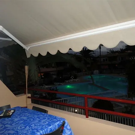 דירה Lasvistasapartment