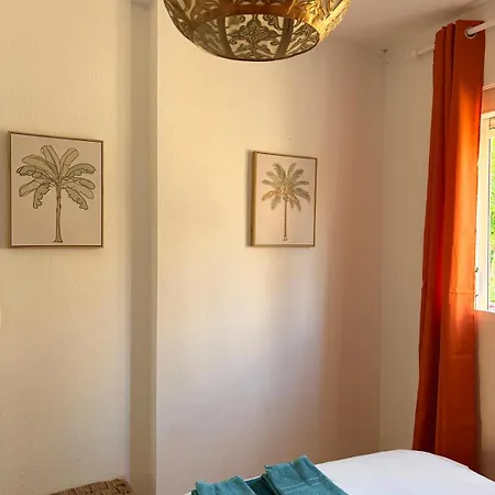 Karibu * Corralejo